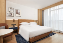 昆明东风广场福朋喜来登酒店正式迎客