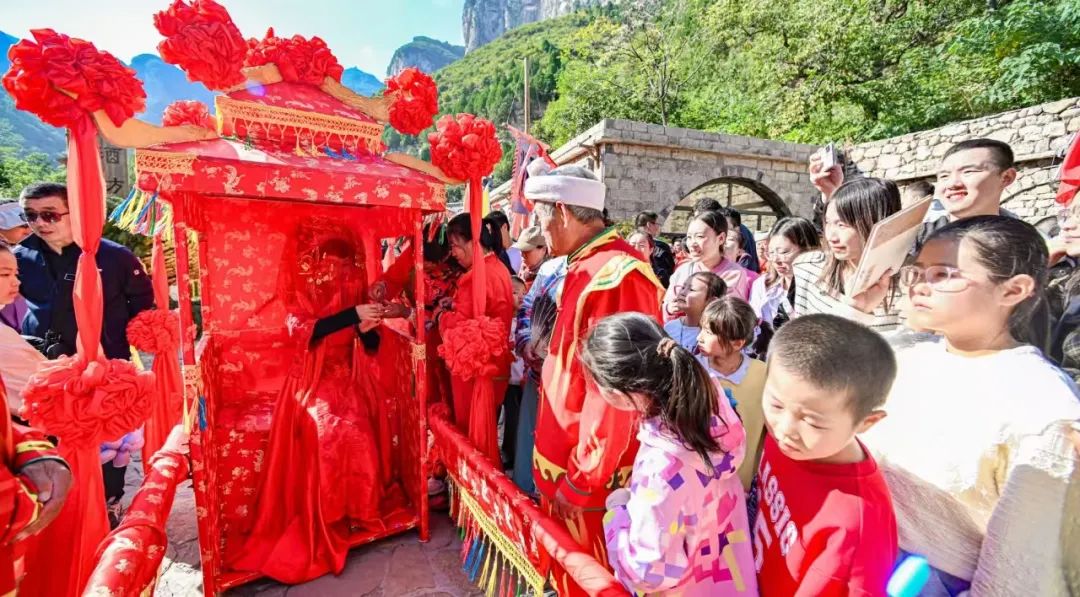 13万人齐聚的云丘山，打造景区价值升维新样本