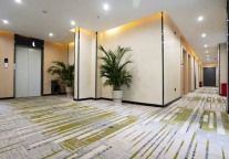 格林豪泰酒店，轻车从简游平泉小城