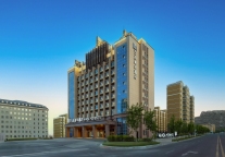 万达美华酒店为你开启雪季度假之旅，尽享轻松滑雪和品质住宿的双重乐趣