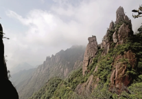 在网红景区“包围”下，三清山风景区这样突围