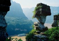 三峡人家景区：2月4日因受冰冻雨雪极端天气影响暂时闭园