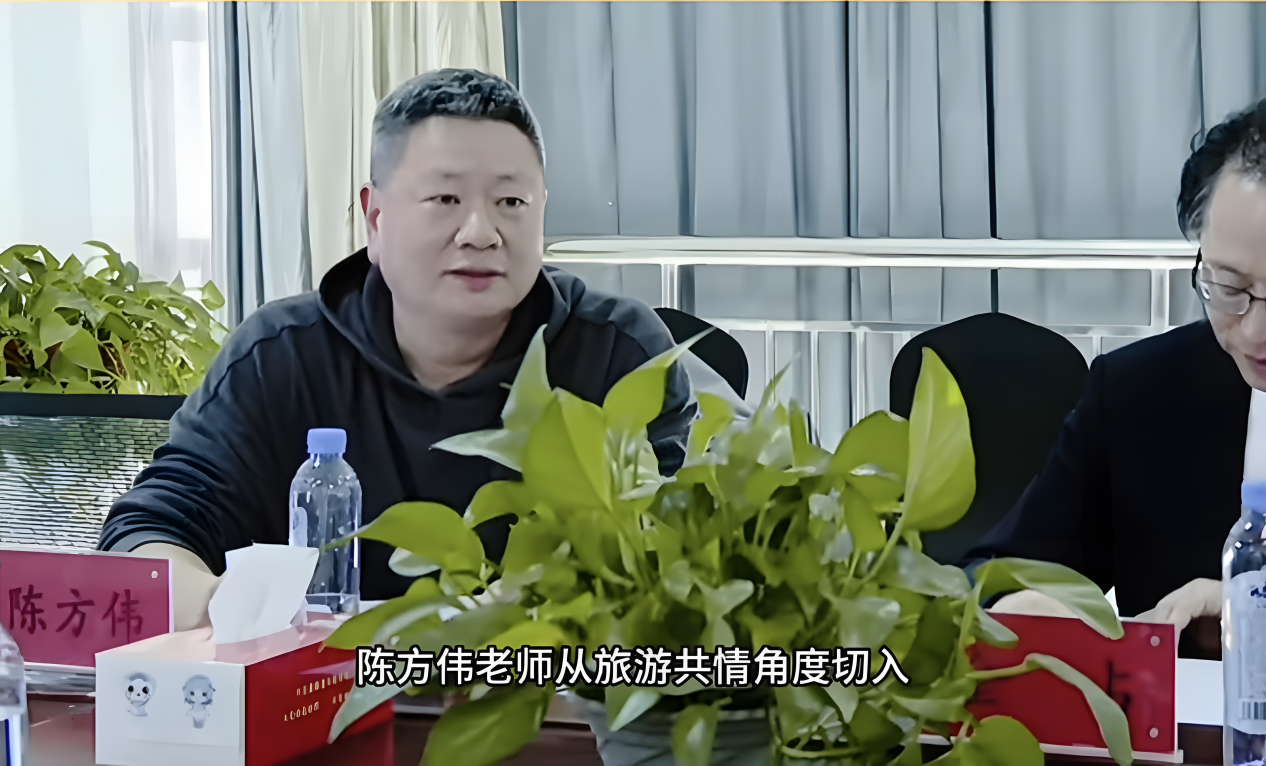 文化娱乐服务传帮带，逸柏酒店集团走进新疆拜城