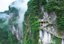 节日气氛感拉满！明月山中秋假期迎客流小高峰！