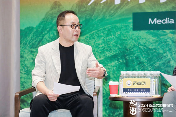 阿迪8WZ.jpg