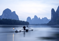 诗莉莉与广西旅发桂林投资达成战略合作