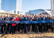 希尔顿2023年Q4开业客房数量及年度酒店签约量均创新高，成全球在建客房数最多的酒店集团