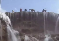 上班暂停，天命人集合！欢迎来到龟峰景区“悟空”的世界