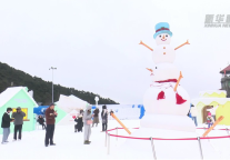 庐山风景区：花式“宠”客“趣”玩雪