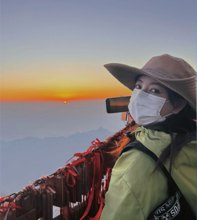 免费爬武功山 72C733BA6E2C4B57A670ABA95E674B47.png