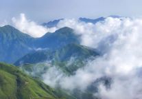 不是国外飞不起，而是武功山更有性价比！