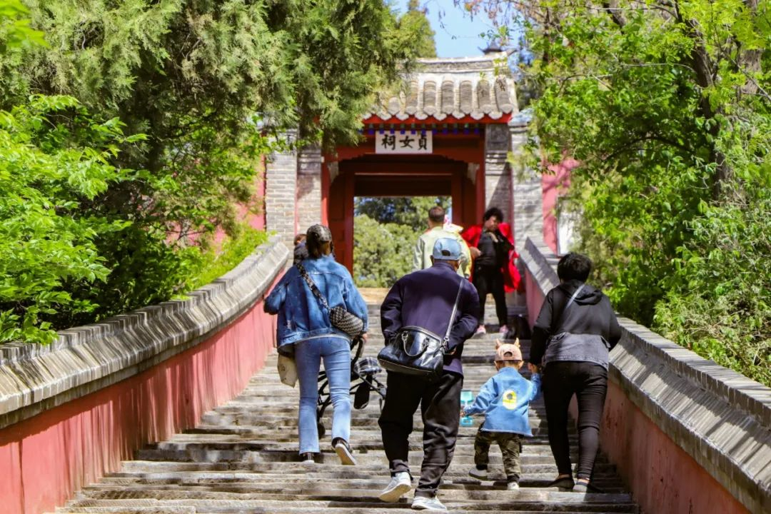 山海关景区孟姜女庙助力桃花季！优惠活动甜蜜来袭！