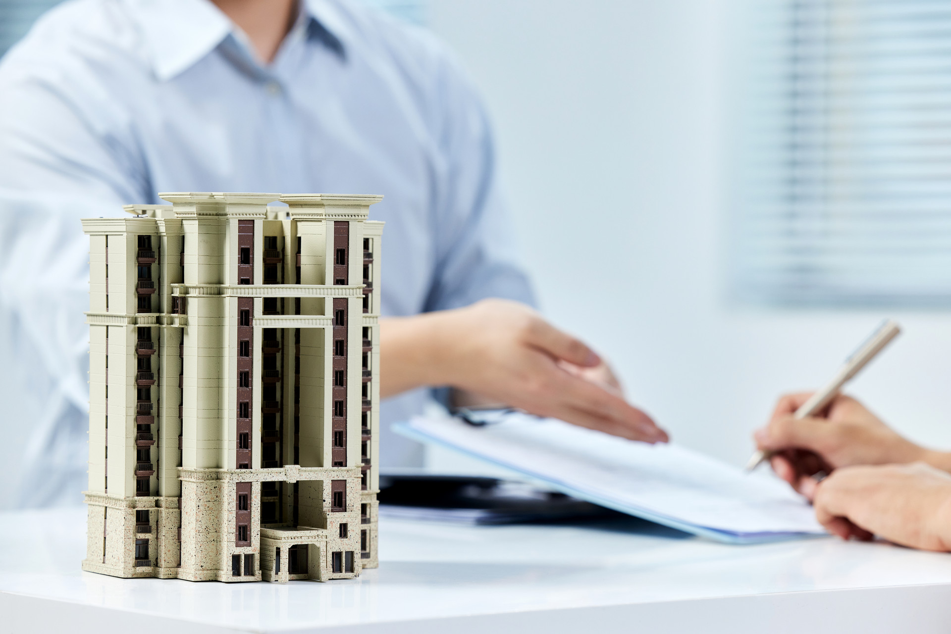 建信保租房 REIT 正式申报 底层资产由三个保租房项目组成