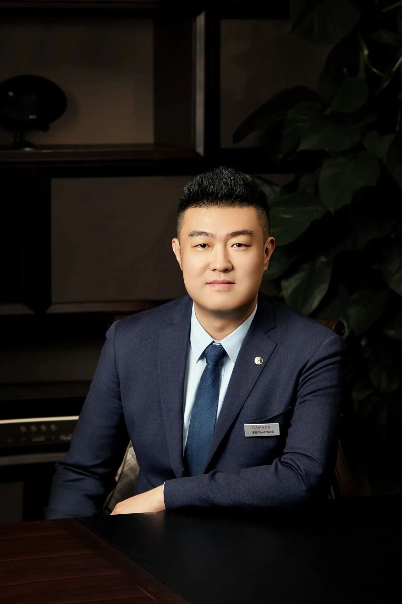 王旭出任济南银丰华美达酒店总经理.jpg