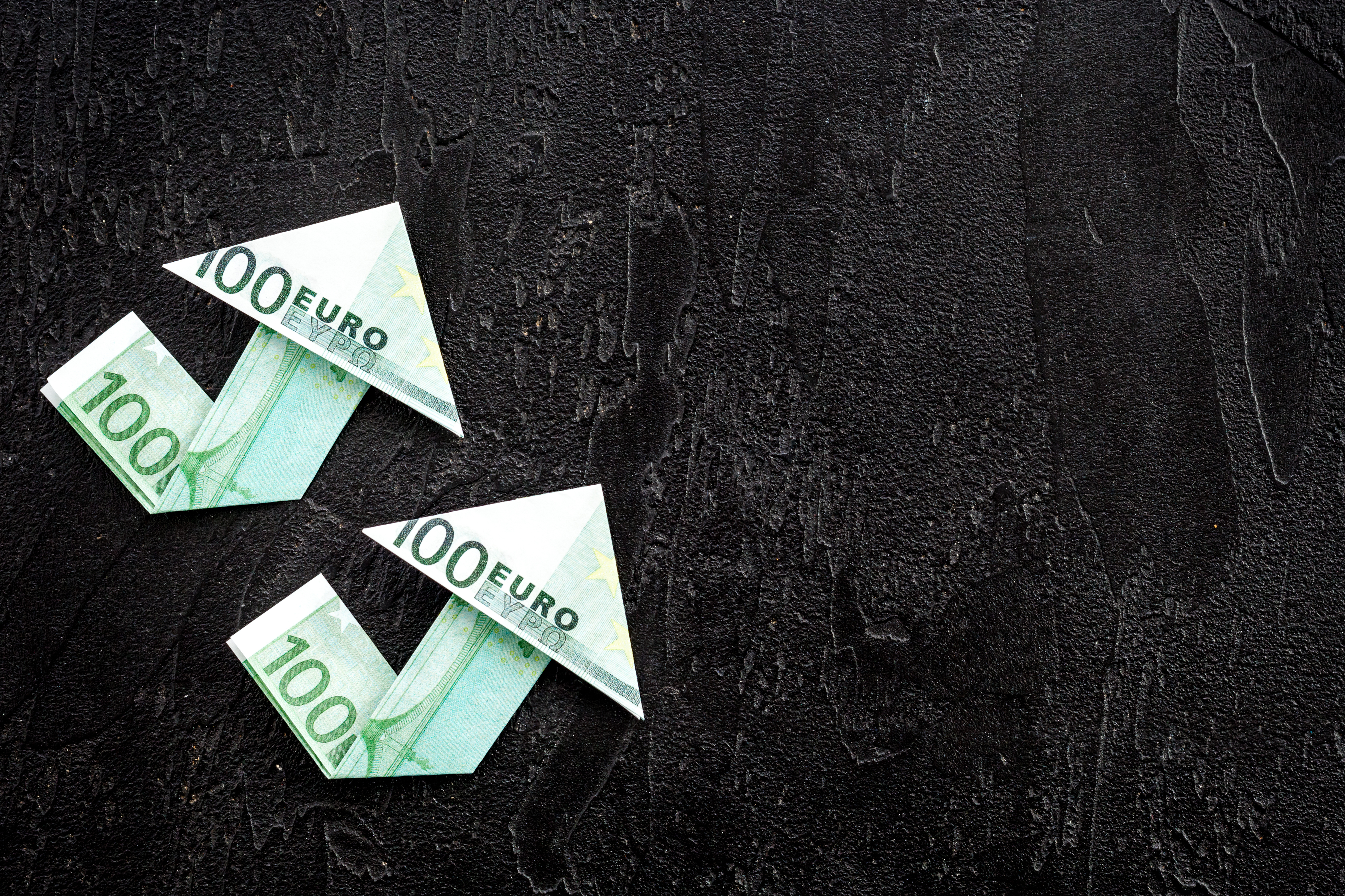 雅高公布2025年Q1财报