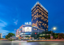 阳江探索之旅：城市之心，东汇城广场的舒适休憩站