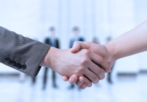 内蒙古森工集团与中国旅游集团签署合作运营协议