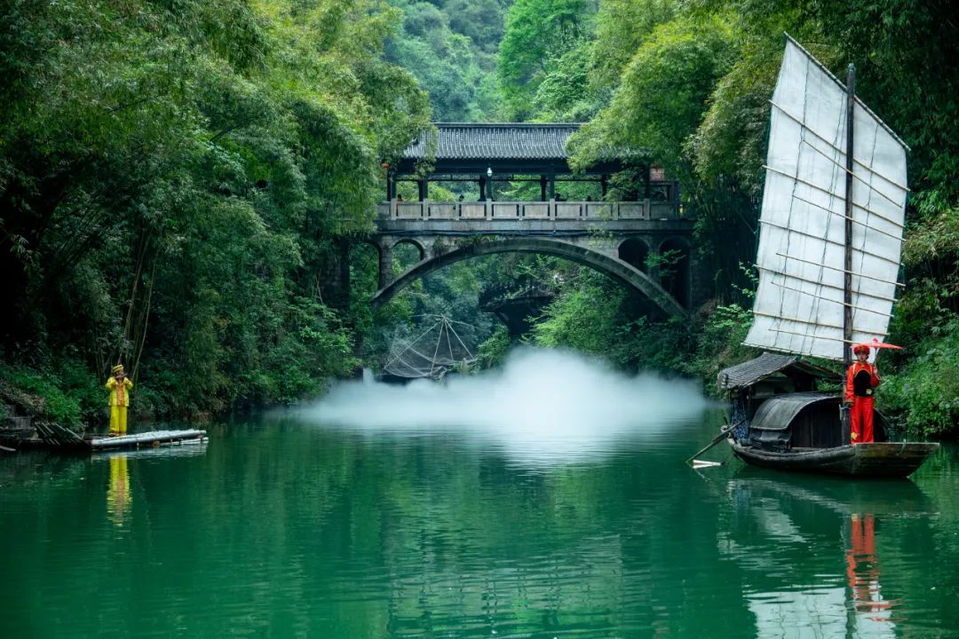 张国顺诗一首 | 三峡人家