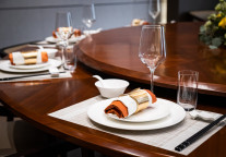 世茂喜达酒店集团与羲和国际餐饮集团达成战略合作