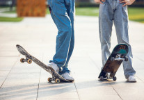 中办、国办印发《关于进一步保障和改善民生 着力解决群众急难愁盼的意见》