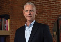 曼谷海关大楼朗廷酒店任命唐宁为总经理