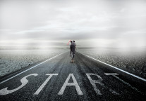 “成都造”机器狗在宽窄巷子当夜间“巡逻员”，景区工作将成常态