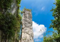 三峡人家景区：2月22日因受冰冻雨雪极端天气影响暂时闭园