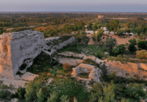 关注！中省市主流媒体纷纷聚焦报道，统万城开园点燃文博游热潮