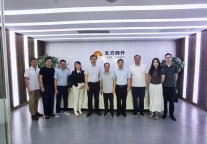 武汉文旅集团、汉阳区委一行莅临东方网升考察交流