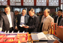 济宁市档案馆馆长杜宏春一行到孔子文旅集团调研交流