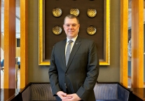 Carl Duggan（邓勤）出任北京华彬费尔蒙酒店总经理