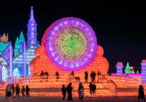 哈尔滨2023年游客破1.35亿人次 旅游总收入达1692亿元