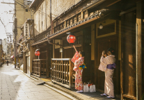 日本观光厅：今年1至9月访日游客消费额创下历史新高