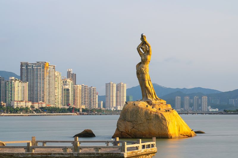 摄图网_501394998_广东珠海地标景点珠海渔女（企业商用）.jpg