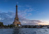 奥运期间巴黎酒店均价每晚降700元 