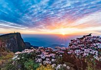 国庆黄金周活动速览丨七天不重样，嗨翻峨眉山！