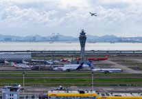 深圳机场：5月旅客吞吐量553.87万人次 