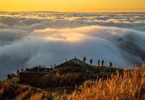 登山赛直击现场！亲子组轻松拿下武功山！！！