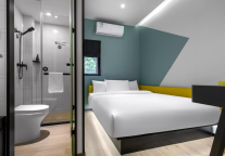 澳洲华人深情致谢易佰酒店，共绘异国温馨画卷