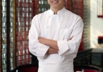 北京金融街丽思卡尔顿酒店正式任命王昊先生为行政总厨