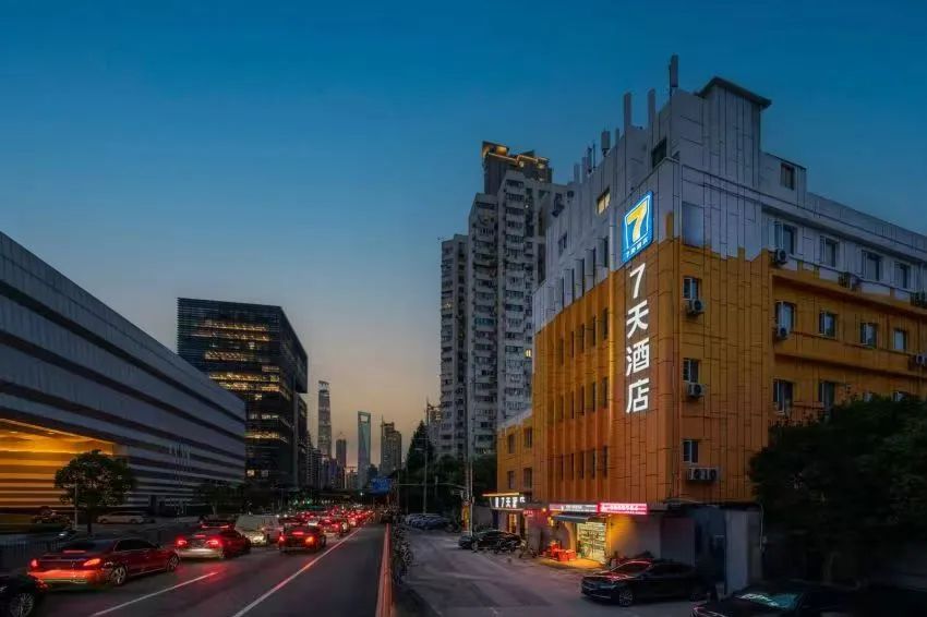 经济型酒店归来：18年后，又是一条好汉