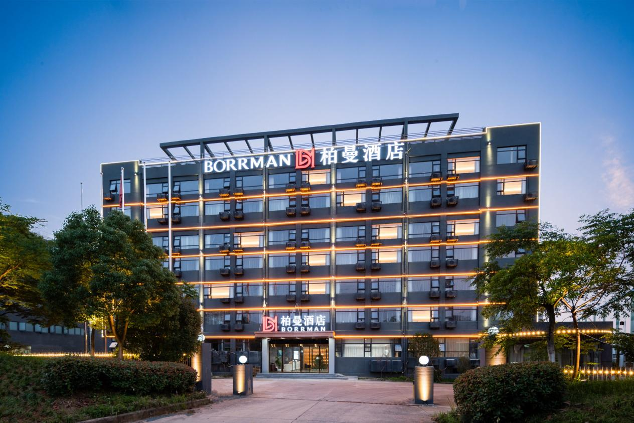 翻红新一线城市存量中端酒店，柏曼酒店开业后综合出租率提升超51%