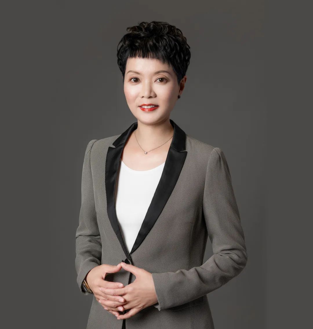 常熟龙腾希尔顿酒店总经理黎燕燕.jpg