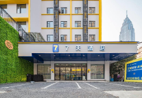 连拿两个奖，7天酒店凭什么「赢麻了」?