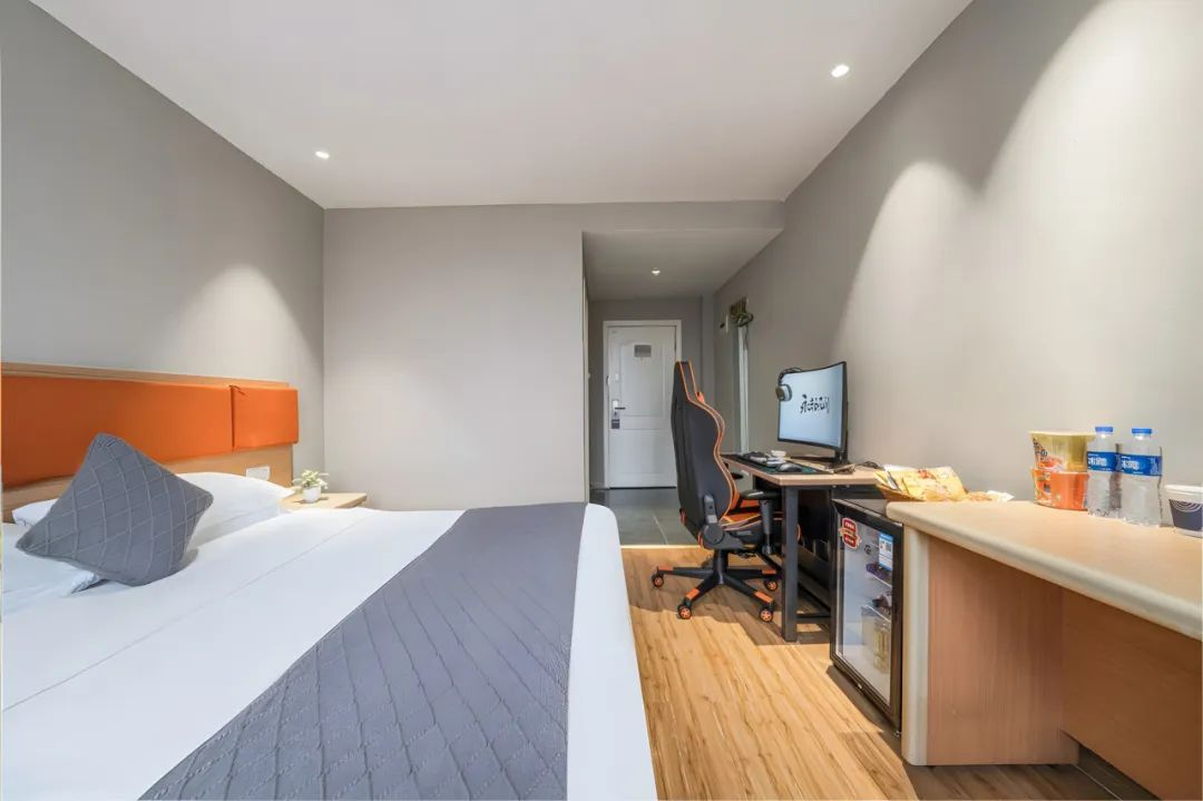 易佰酒店·慈溪汽车西站店：慈溪之旅，温暖起航