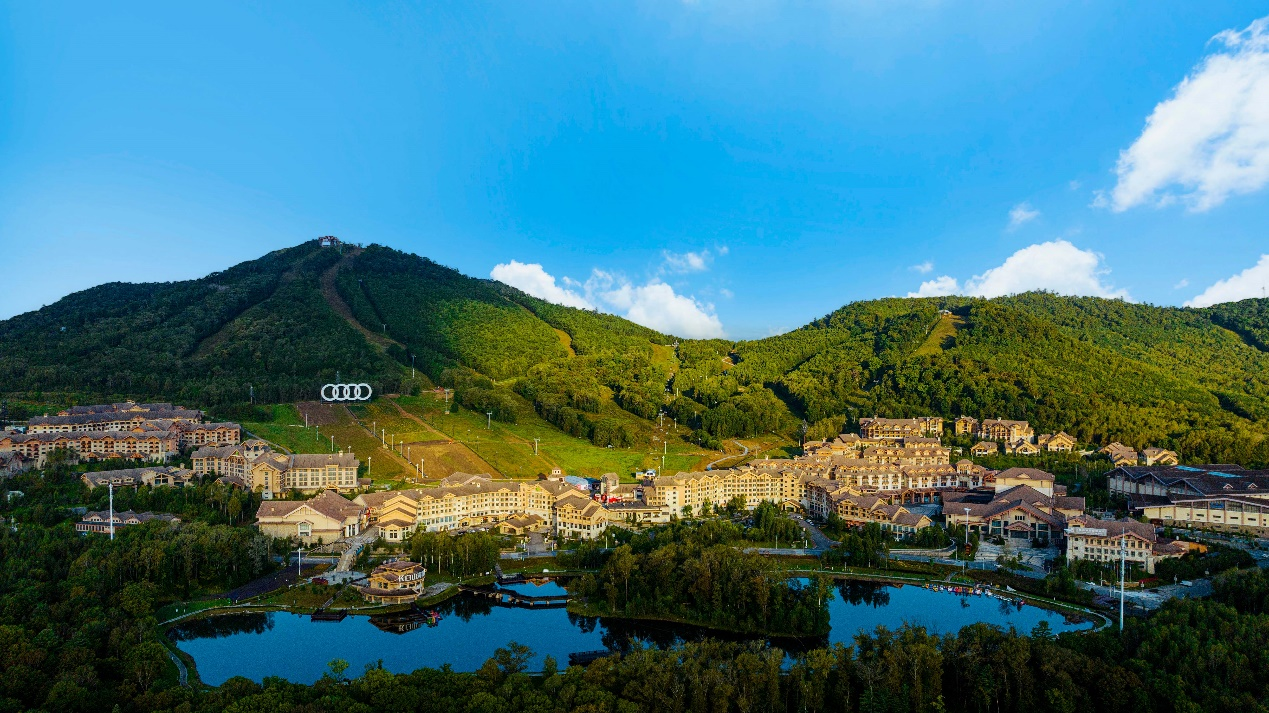 向野出发 长白山盛夏奇遇记 | 万旅行小程序开启夏季狂欢