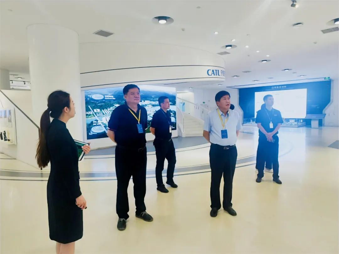 孔子文旅集团赴宁德时代考察学习旅游船舶电动化