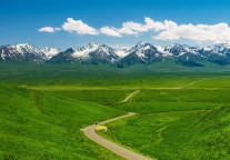 新疆部署做好十方面文旅重点工作