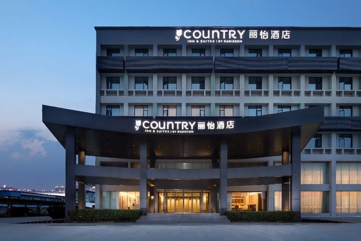 市场优势彰显！丽怡酒店近30家签约，冲刺全国酒店业领跑者