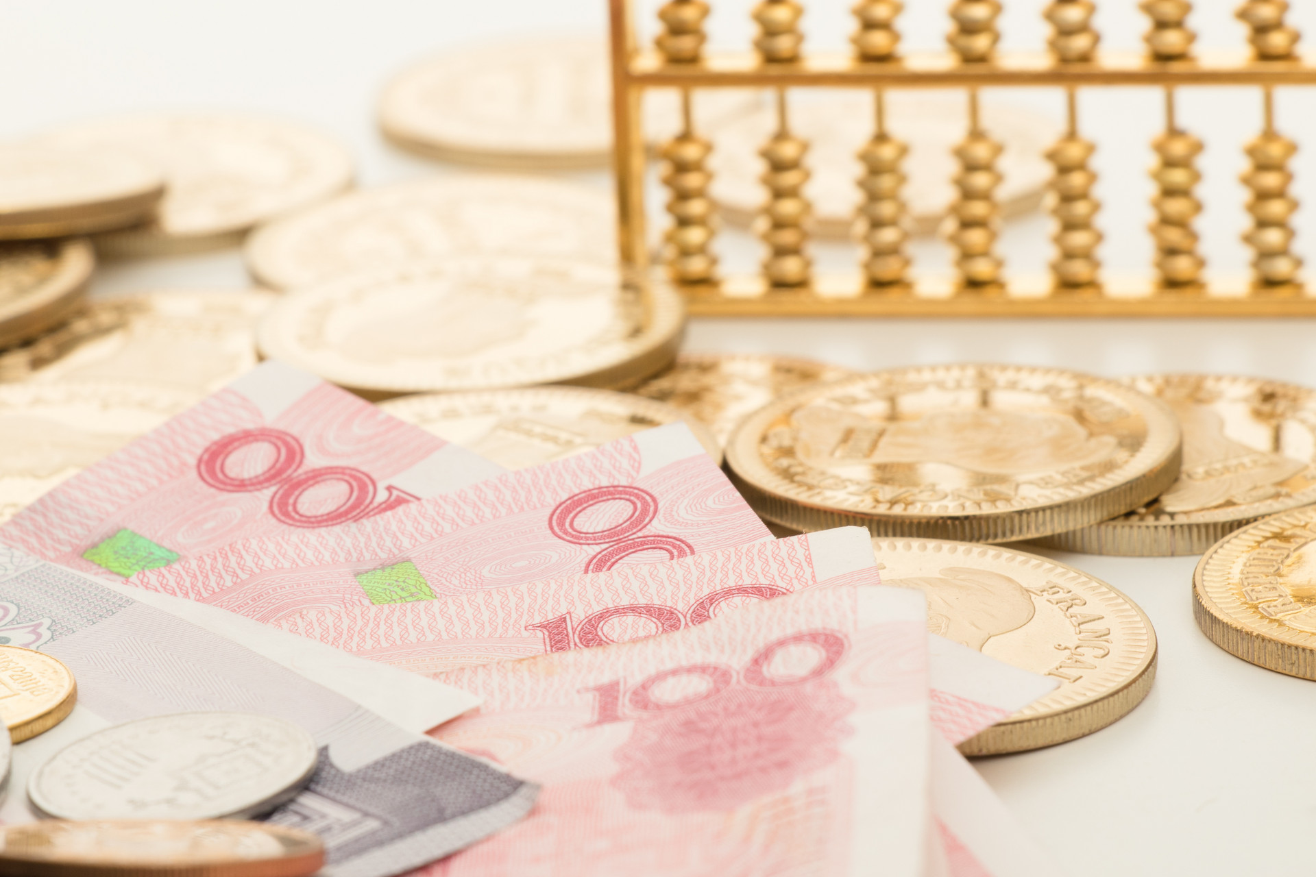 锋尚文化去年净利增幅超8倍